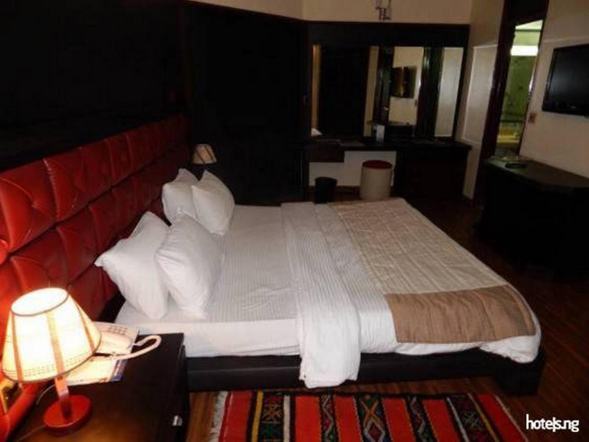 Room In Lodge - Hotel Presidential Port Harcourt Zewnętrze zdjęcie